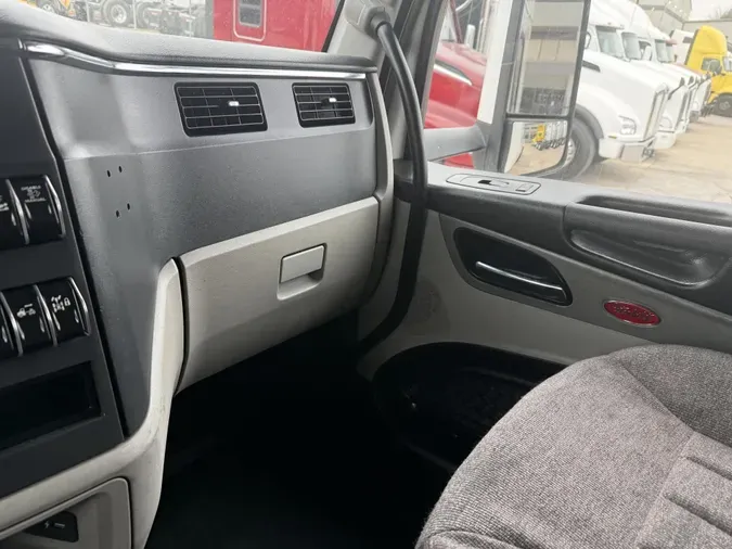 2022 Peterbilt 579a347c50e347423c532e56c4daa6fcb2e