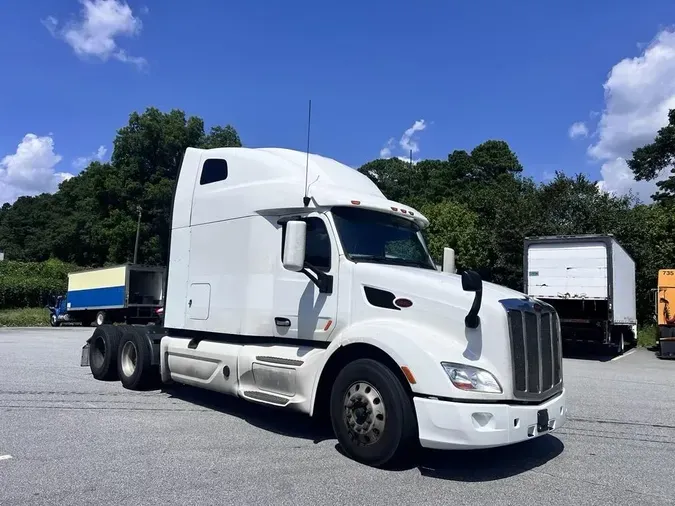 2022 Peterbilt 579