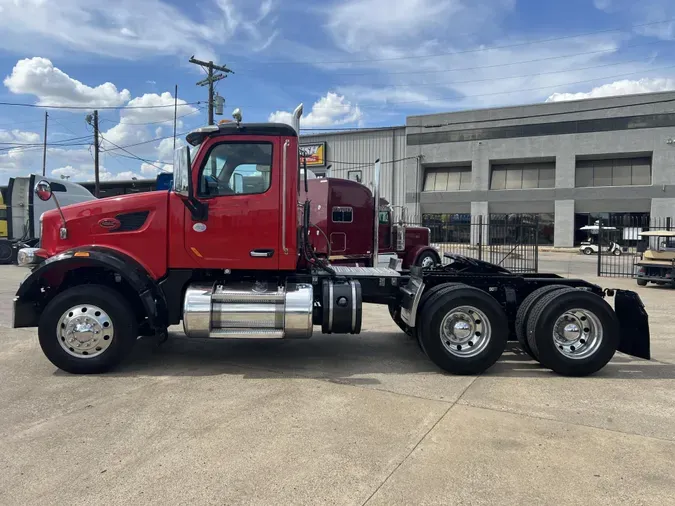 2020 Peterbilt 567