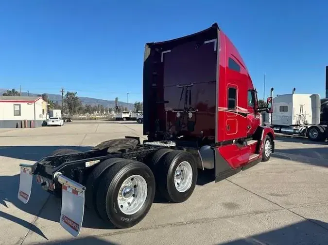 2024 Kenworth T680