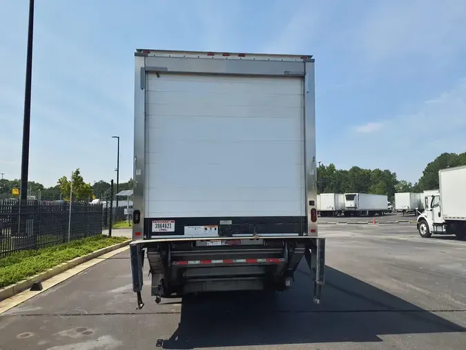 2018 FREIGHTLINER/MERCEDES M2 106a34d88e1fbde148cd7deb8fe8fbf02f9