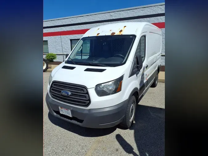 2017 FORD MOTOR COMPANY TRANSIT 250 MED ROOFa3502bd388f295549845f55ecbe6bf43