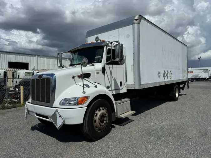 2017 Peterbilt 337