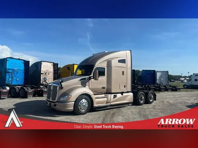 2021 KENWORTH T680a3524b70a385f0322900e37c380f8885
