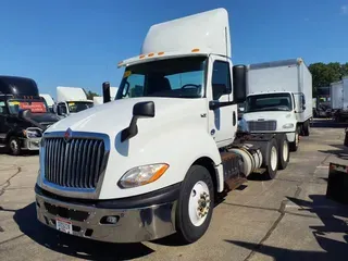 2019 NAVISTAR INTERNATIONAL LT625 DAYCAB T/A