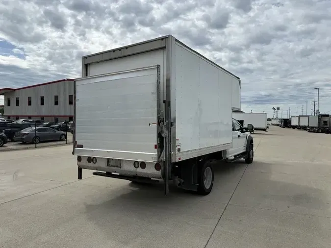 2019 Ford Super Duty Chassis Cab F-550 XL Crew Caba35ac37d370f57ddfc00b491442436f8