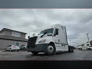 2022 FREIGHTLINER CASCADIA 126