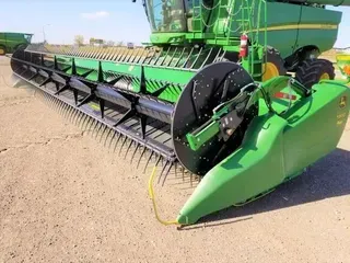 2020 John Deere 735FD