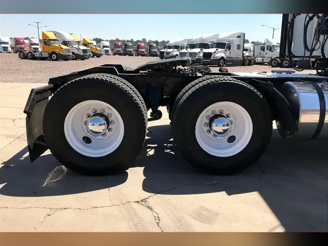 2019 INT LT625 6x4