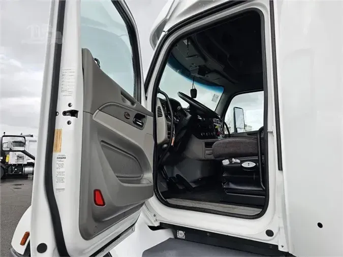 2019 PETERBILT 579