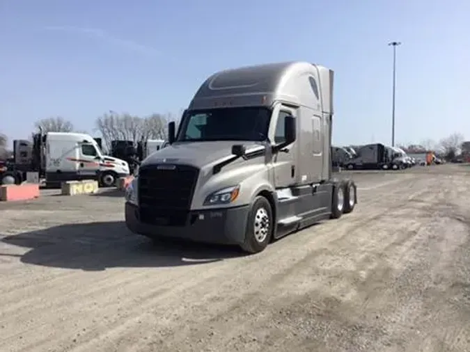 2024 Freightliner Cascadia