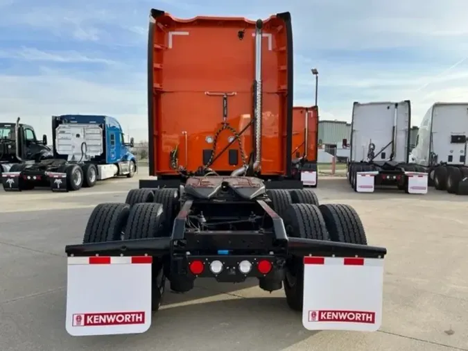 2024 Kenworth T680