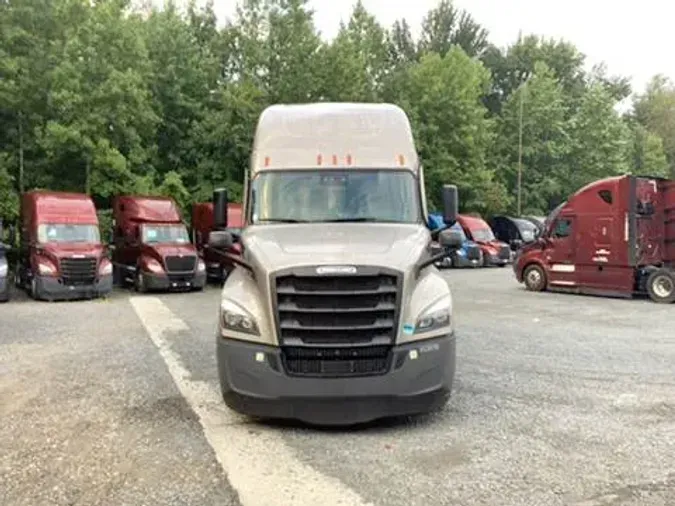 2023 Freightliner Cascadia