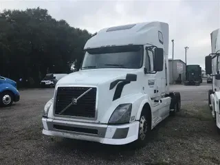 2013 VOLVO VNL670