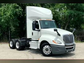 2020 INT LT625 6x4