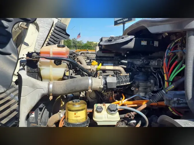 2019 FREIGHTLINER/MERCEDES CASCADIA 125