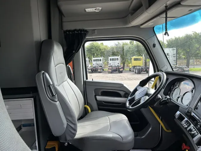 2021 Kenworth T680
