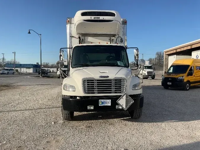 2018 Freightliner M2