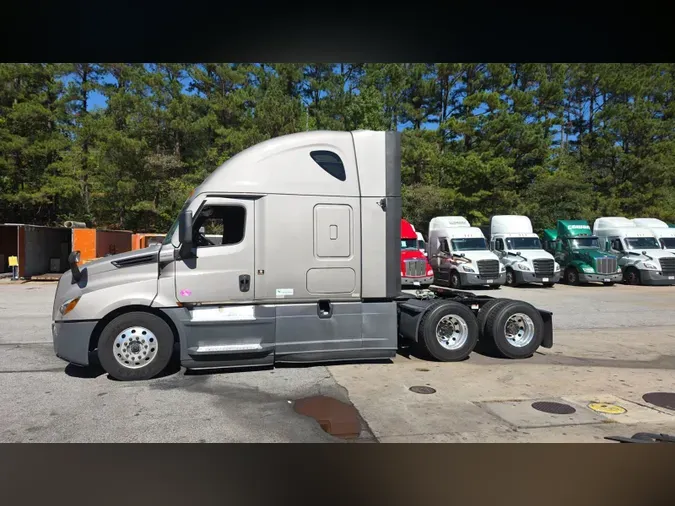 2023 Freightliner Cascadia 126a37769547b00cfaef1b328a74b30e113