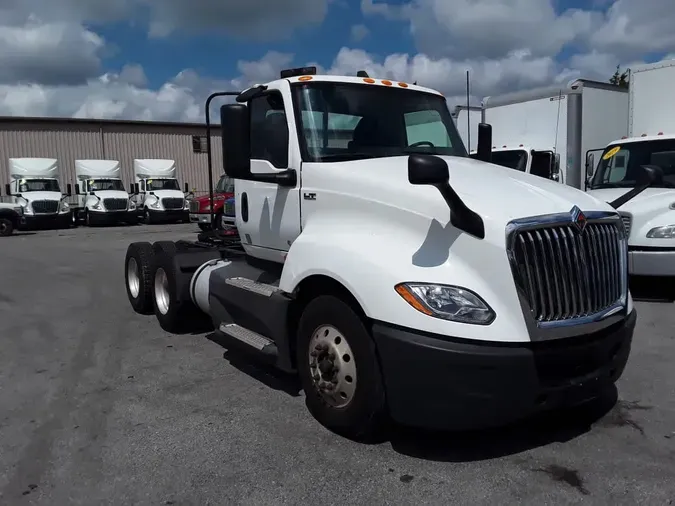 2020 NAVISTAR INTERNATIONAL LT625 DAYCAB T/A