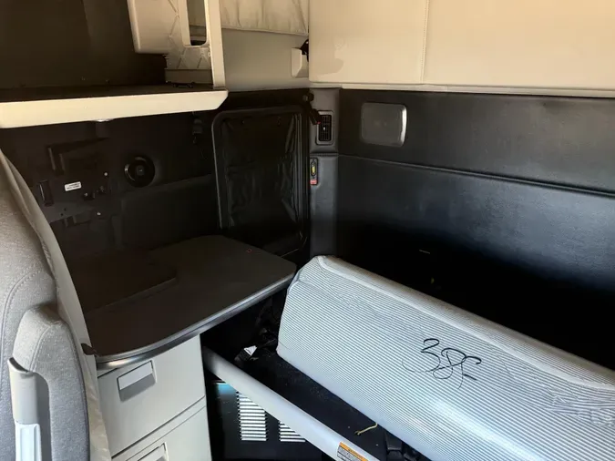 2024 Kenworth T680a37f3eb62373be7bf3a835ef7e177c4b