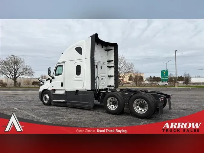 2022 FREIGHTLINER CA126