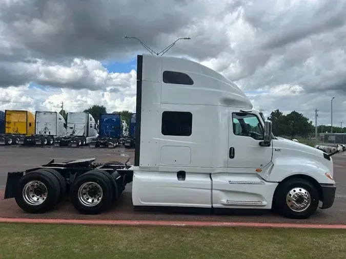 2019 INTERNATIONAL LT