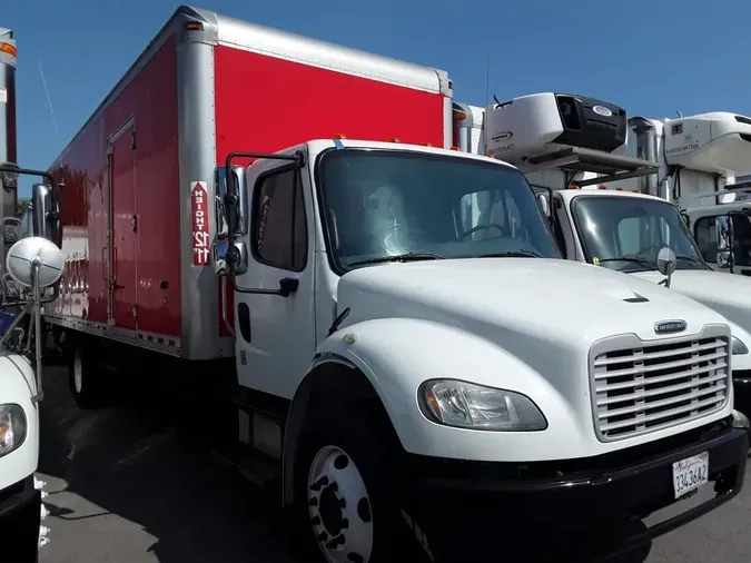 2016 FREIGHTLINER M2 106