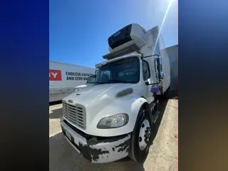 2016 FREIGHTLINER/MERCEDES M2 106