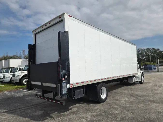 2018 FREIGHTLINER/MERCEDES M2 106