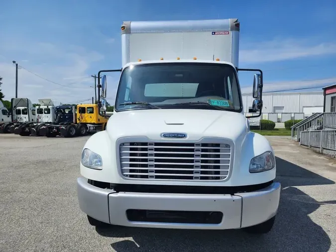 2018 FREIGHTLINER M2 106