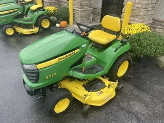 2010 John Deere X530