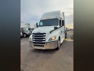 2020 FREIGHTLINER/MERCEDES NEW CASCADIA PX12664