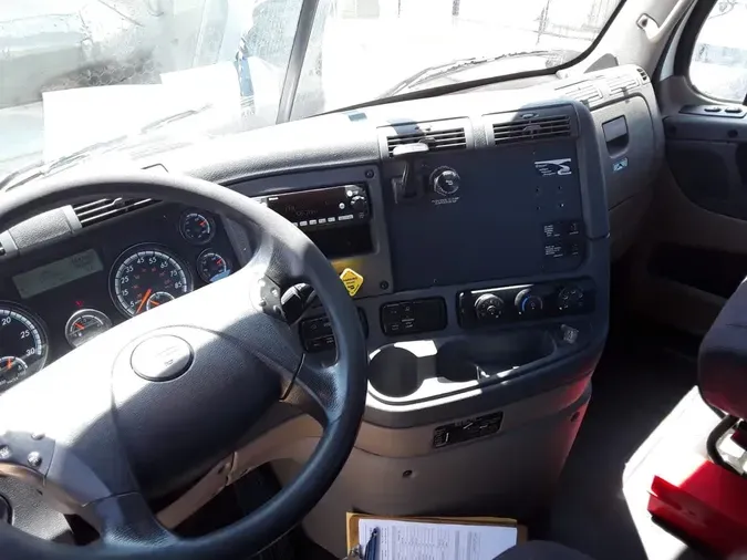 2016 FREIGHTLINER CASCADIA 125