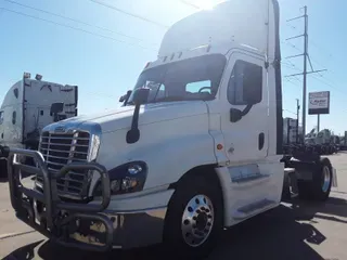 2017 Freightliner CASCADIA 125