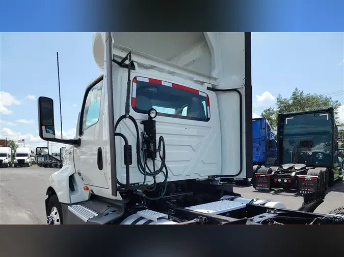 2020 INTERNATIONAL LT