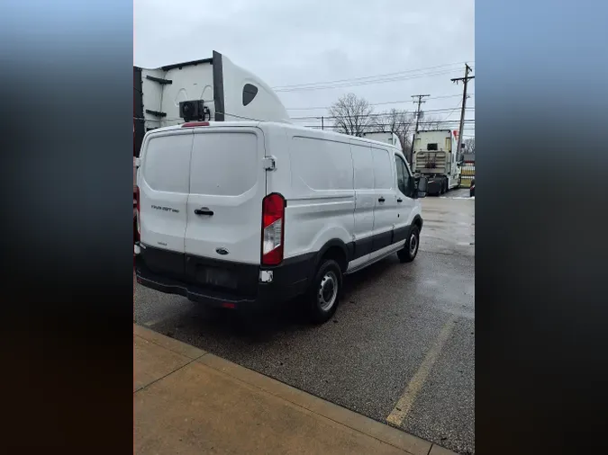 2019 FORD MOTOR COMPANY TRANSIT 250 LOW ROOF