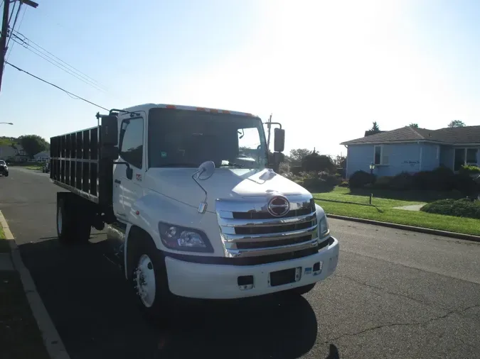2018 HINO 338