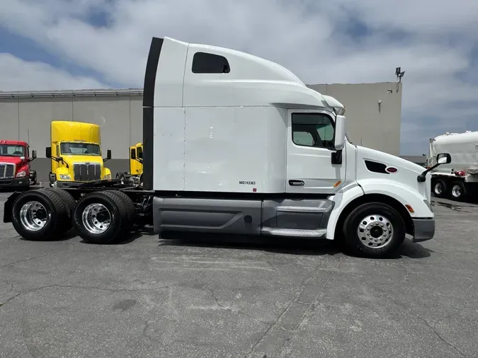 2021 Peterbilt 579