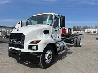 2025 MACK MD MD642