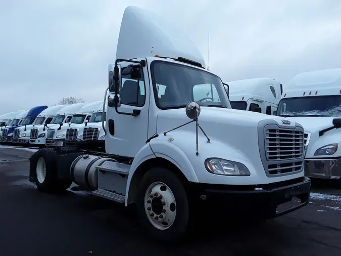 2017 FREIGHTLINER/MERCEDES M2-112