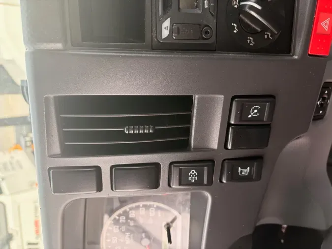 2018 ISUZU DIESEL FTR/FVR