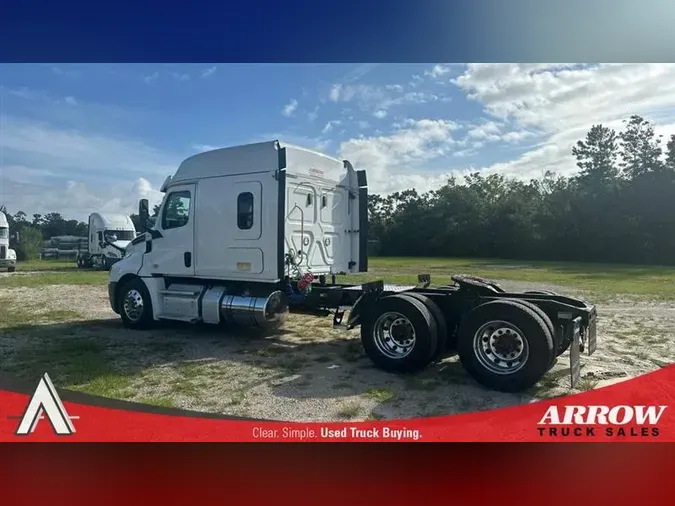 2019 FREIGHTLINER CA126