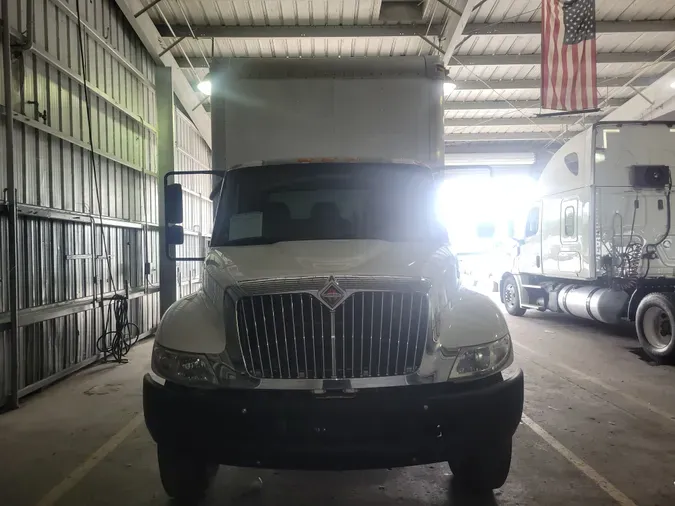 2018 NAVISTAR INTERNATIONAL 4300