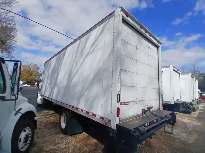 2016 FREIGHTLINER/MERCEDES M2 106