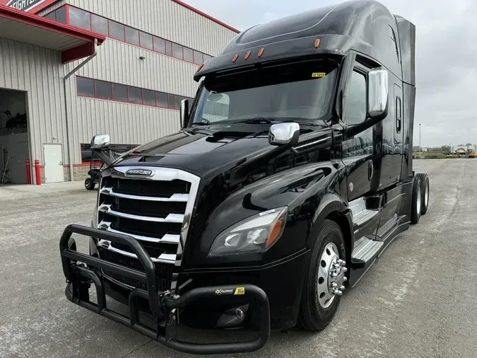 2023 Freightliner Cascadia&reg;