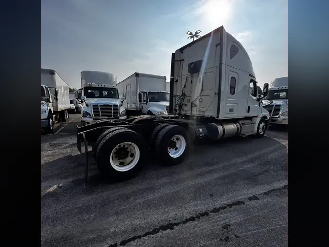 2020 FREIGHTLINER NEW CASCADIA PX12664