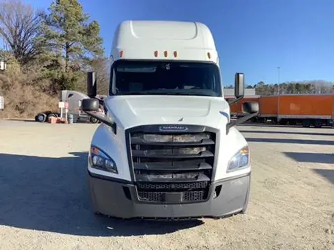 2020 Freightliner Cascadia