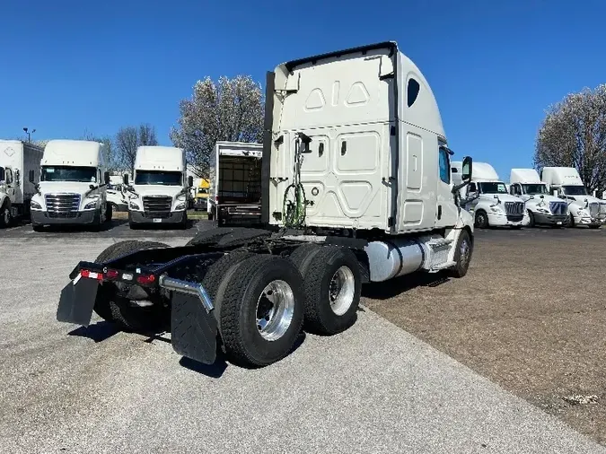 2019 Freightliner T12664ST