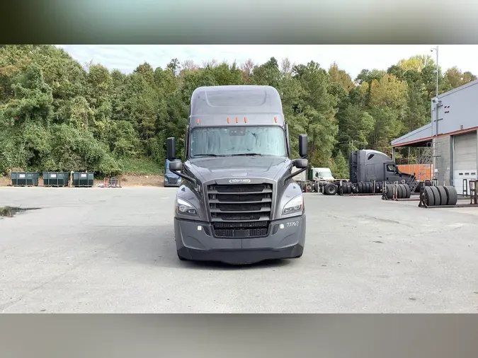 2022 Freightliner Cascadia 126a3b7389cec8bfed48810c955063f3c04